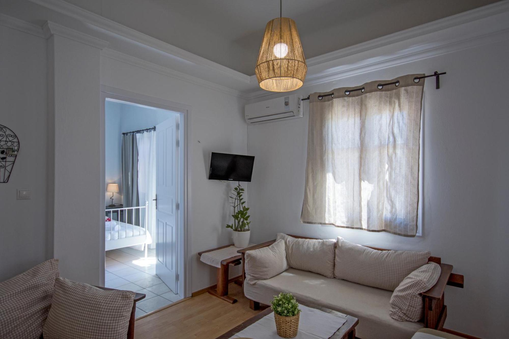 Arodou Studio And Apartment Mykonos Town الغرفة الصورة